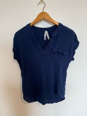 Navy Short-Sleeve V-Neck Textured Blouse - Unbranded